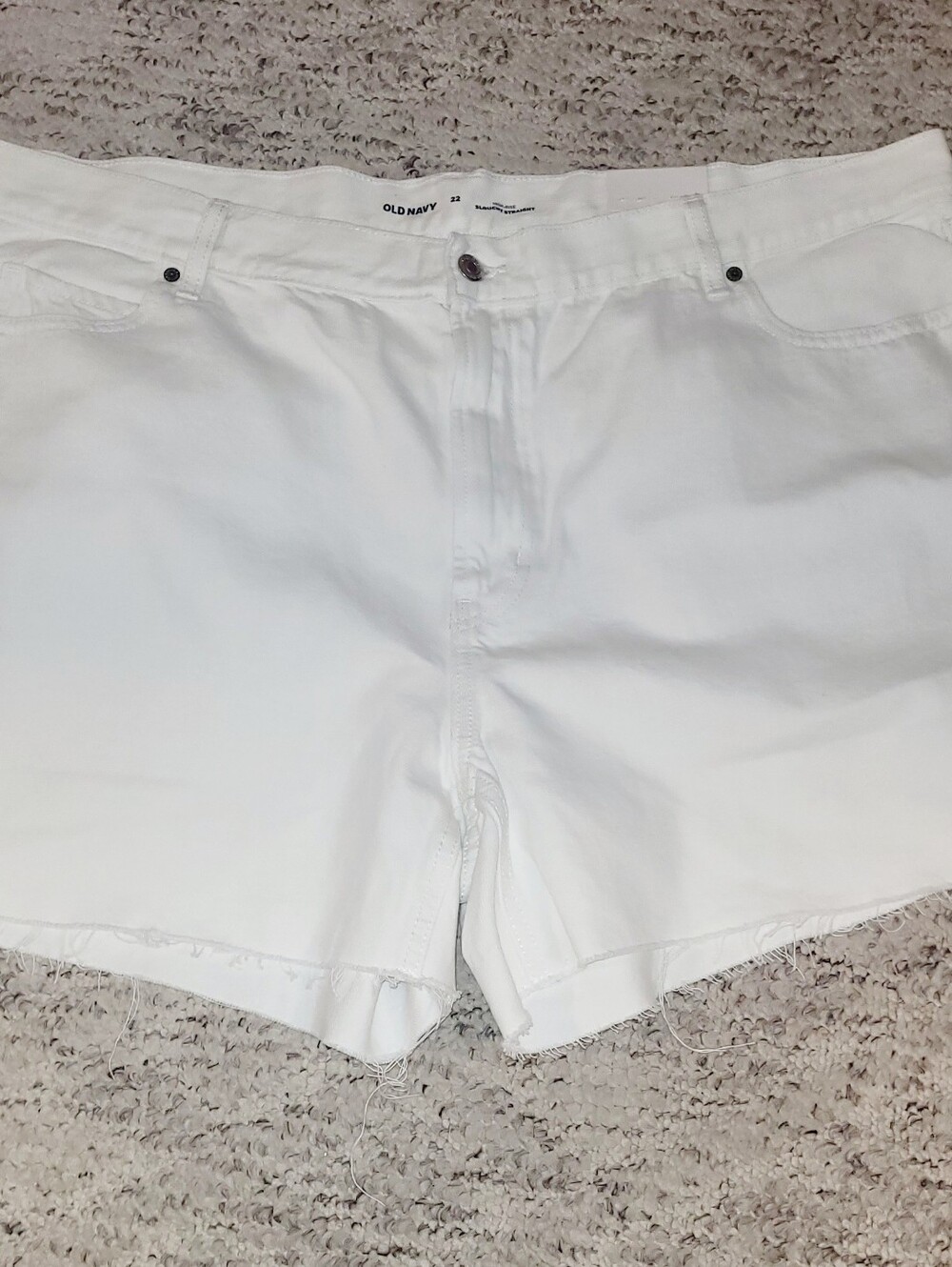 Old Navy Slouchy Straight Shorts - Picture 5 of 5